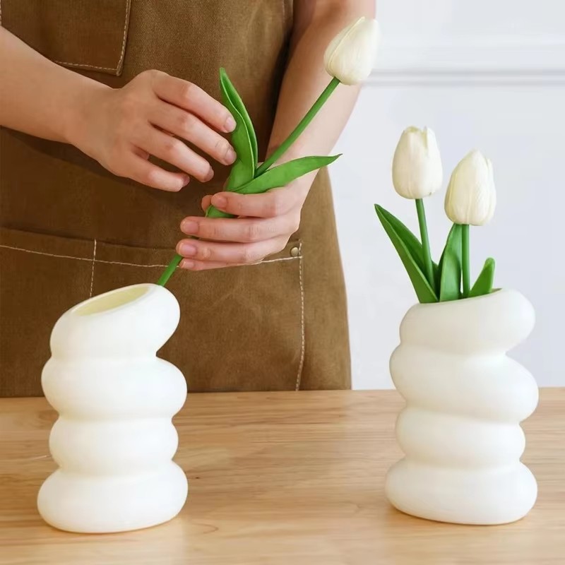 Vaso branco espiral de plástic - Kitchen Appliances In White avaliação e preço